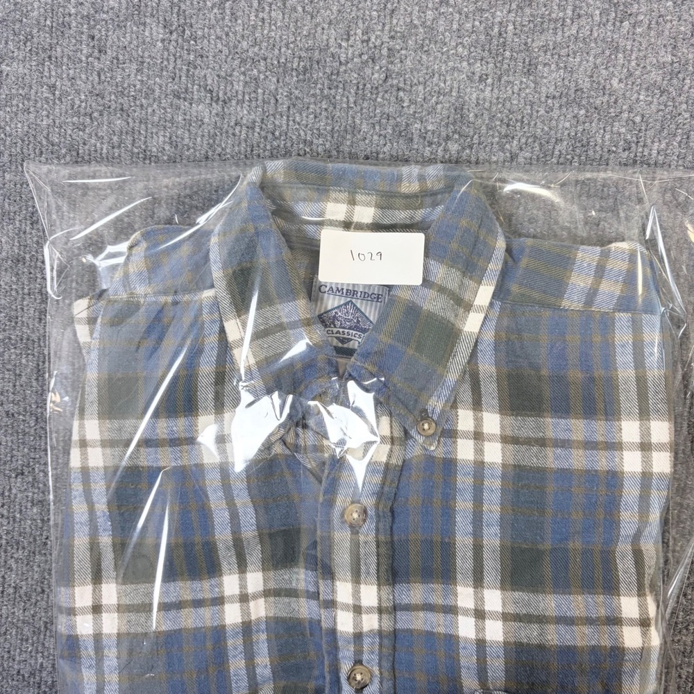 Cambridge Classics Mens Small Blue Green Plaid Flannel Button Down Shirt Cotton - Picture 11 of 11
